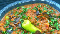 Bengan Gosht - Aubergine and Lamb Curry Bengan Gosht - Aubergine and Lamb Curry