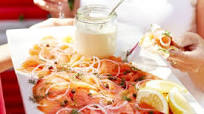 Smoked salmon platter with crisp bread Smoked salmon platter with crisp bread