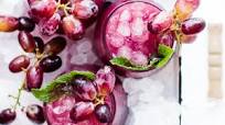 Homemade Sweet Grape Juice (no juicer required) Homemade Sweet Grape Juice (no juicer required)