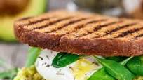 Avokadolu ve Kabak Çekirdekli Tost Kaç Kalori, Besin Değerleri Avokadolu ve Kabak Çekirdekli Tost Kaç Kalori, Besin Değerleri