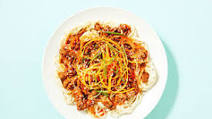 Korean Beef Noodles with Sesame Seeds Korean Beef Noodles with Sesame Seeds