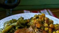 Cast Iron Skillet Garlic & Brown Sugar Pork Chops Cast Iron Skillet Garlic & Brown Sugar Pork Chops