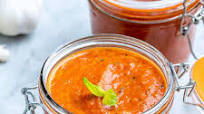 How to make homemade marinara sauce How to make homemade marinara sauce