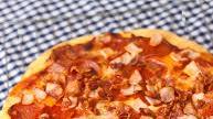 Homemade Pan Pizza Homemade Pan Pizza