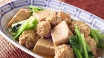 Minced Chicken Balls and Freeze-dried Tofu Simmered in Seaweed Stock Minced Chicken Balls and Freeze-dried Tofu Simmered in Seaweed Stock