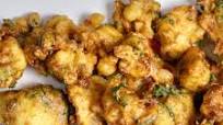 Gobi Pakoras (Crispy Cauliflower Fritters) Gobi Pakoras (Crispy Cauliflower Fritters)
