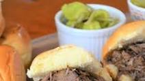 Slow Cooker Beef and Beer Sliders Slow Cooker Beef and Beer Sliders