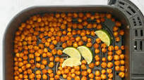 Air Fryer Chickpeas (Super Crispy) Air Fryer Chickpeas (Super Crispy)
