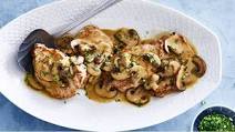 Pork Chops Smothered in Mushroom Gravy Pork Chops Smothered in Mushroom Gravy