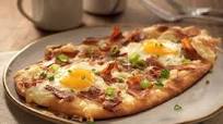 Breakfast Naan Pizza Breakfast Naan Pizza