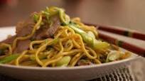Crispy duck noodles with vegetables Crispy duck noodles with vegetables