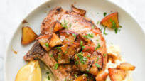 Cinnamon Apple Pork Chops Cinnamon Apple Pork Chops