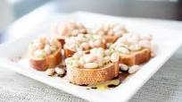 White Bean Bruschetta with Olive Oil & Herbs White Bean Bruschetta with Olive Oil & Herbs