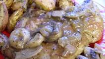 German Style Pork Chops With Mushrooms German Style Pork Chops With Mushrooms