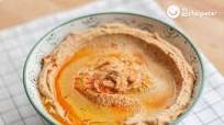 Hummus o crema de garbanzos. La receta tradicional y más fácil Hummus o crema de garbanzos. La receta tradicional y más fácil