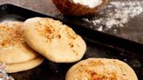 Pan de Coco Recipe (Dominican Coconut Bread from Samana) Pan de Coco Recipe (Dominican Coconut Bread from Samana)