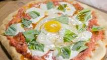 Margherita Pizza with a Fried Egg Margherita Pizza with a Fried Egg
