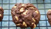 Hershey's White Chip Chocolate Cookies Hershey's White Chip Chocolate Cookies