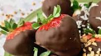 Vegan Chocolate Covered Strawberries Vegan Chocolate Covered Strawberries