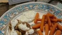Greek Turkey Meatballs with Yogurt Tzatziki Sauce Greek Turkey Meatballs with Yogurt Tzatziki Sauce