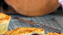 Pepper Steak Pie Recipe for a Cambodian Beef Lok Lak Meat Pie Pepper Steak Pie Recipe for a Cambodian Beef Lok Lak Meat Pie