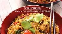 Semur Bihun - Javanese Rice Noodles in Sweet Soy Sauce Semur Bihun - Javanese Rice Noodles in Sweet Soy Sauce