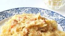 Pasta with Smoked Salmon in a Creamy Sauce Pasta with Smoked Salmon in a Creamy Sauce
