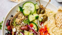 40 Easy Healthy Lunch Ideas: Hummus Bowls & More! 40 Easy Healthy Lunch Ideas: Hummus Bowls & More!