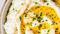 Creamy Mashed Potatoes with Roasted Garlic Creamy Mashed Potatoes with Roasted Garlic