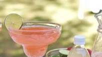Strawberry Margarita with Ginger Beer Strawberry Margarita with Ginger Beer