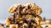 Soft and Chewy Oatmeal Chocolate Chip Cookies Soft and Chewy Oatmeal Chocolate Chip Cookies