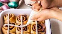 Hot Cross Buns Cinnamon Rolls Hot Cross Buns Cinnamon Rolls