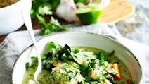 Green chicken and vegetable curry Green chicken and vegetable curry
