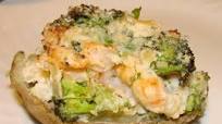 Broccoli and Shrimp-Stuffed Potatoes Broccoli and Shrimp-Stuffed Potatoes