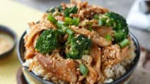 Slow Cooker Sesame Chicken and Broccoli Slow Cooker Sesame Chicken and Broccoli