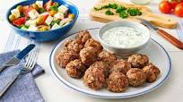 Greckie pulpeciki z sosem tzatziki Greckie pulpeciki z sosem tzatziki