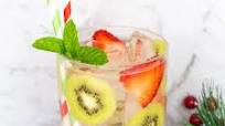 Kiwi Strawberry Spritz Kiwi Strawberry Spritz