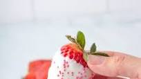 Valentine's Day White Chocolate Covered Strawberries Valentine's Day White Chocolate Covered Strawberries