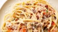 Creamy Bacon Tomato Pasta Creamy Bacon Tomato Pasta