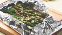 Grilled Cashew-Asparagus Foil Pack Grilled Cashew-Asparagus Foil Pack