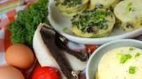 Copycat Starbucks Egg Bites - Kale & Portabella Copycat Starbucks Egg Bites - Kale & Portabella