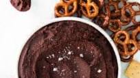 Chocolate Hummus Recipe (Easy Dessert Hummus) Chocolate Hummus Recipe (Easy Dessert Hummus)
