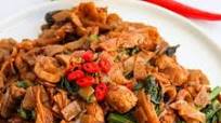 Easy Thai Drunken Noodles - Pad Kee Mao Easy Thai Drunken Noodles - Pad Kee Mao
