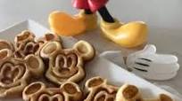 How To Make Mickey Mouse Waffles How To Make Mickey Mouse Waffles
