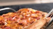 Grilled BBQ Chicken Pizza Grilled BBQ Chicken Pizza
