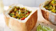 Chicken bunny chow Chicken bunny chow