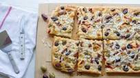 Olive, Onion & Sun Dried Tomato Focaccia Olive, Onion & Sun Dried Tomato Focaccia