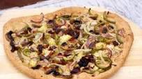 Two Onions, Pineapple and Olive Flatbread Two Onions, Pineapple and Olive Flatbread
