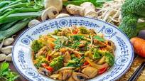 Recette de poulet chop suey (wok de poulet aux légumes) Recette de poulet chop suey (wok de poulet aux légumes)