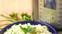 Instant Pot Garlic and Herb Rice Instant Pot Garlic and Herb Rice